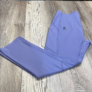 On Running Lavender Leggings Size medium
